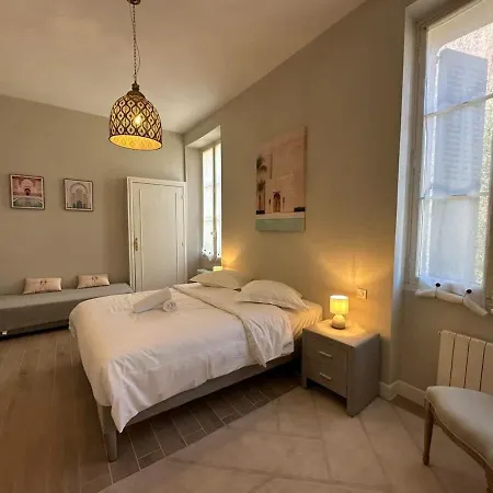 C025 Toscane Bel Bourgeois קאן