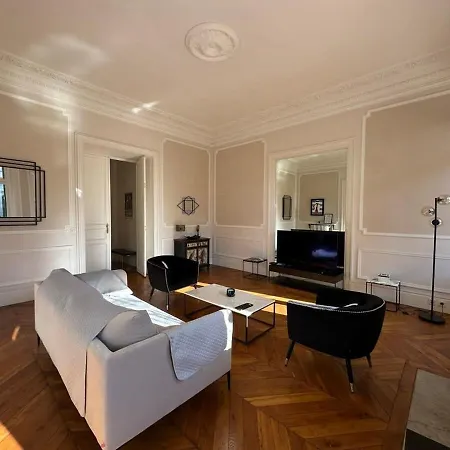 C025 Toscane Bel Bourgeois דירה *