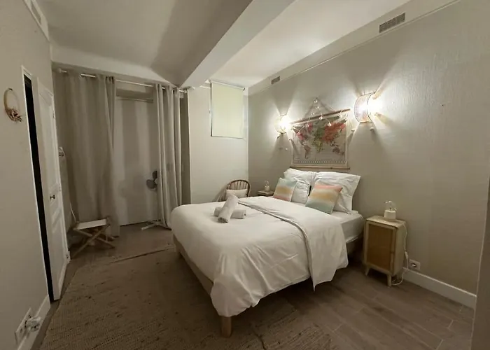 C025 Toscane Bel Bourgeois * Cannes