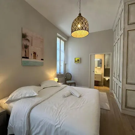 C025 Toscane Bel Bourgeois Appartamento Cannes
