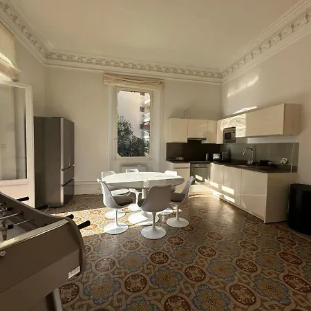 C025 Toscane Bel Bourgeois * Cannes